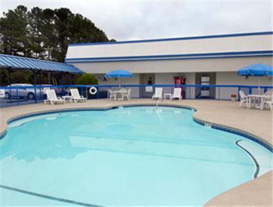 Howard Johnson By Wyndham Commerce Ga Bekvämligheter bild