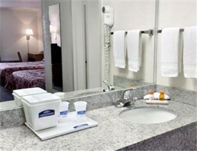 Howard Johnson By Wyndham Commerce Ga Rum bild